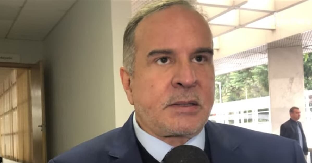 Democracia desenvolve no processo legislativo, diz Murillo de Aragão   Migalhas