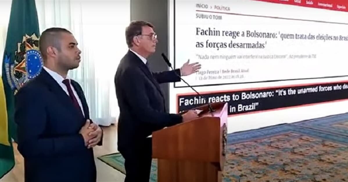 TSE confirma decisão que excluiu vídeo de Bolsonaro com embaixadores   Migalhas