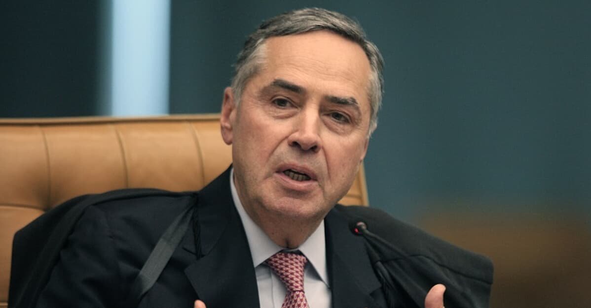 STF: Barroso determina transporte em níveis normais nas eleições   Migalhas