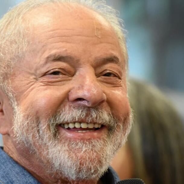 Lula é eleito presidente do Brasil   Migalhas