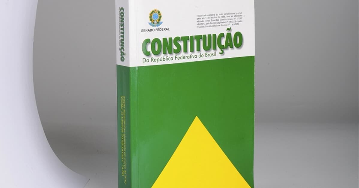 Ano de 2022 tem número recorde de emendas constitucionais   Migalhas