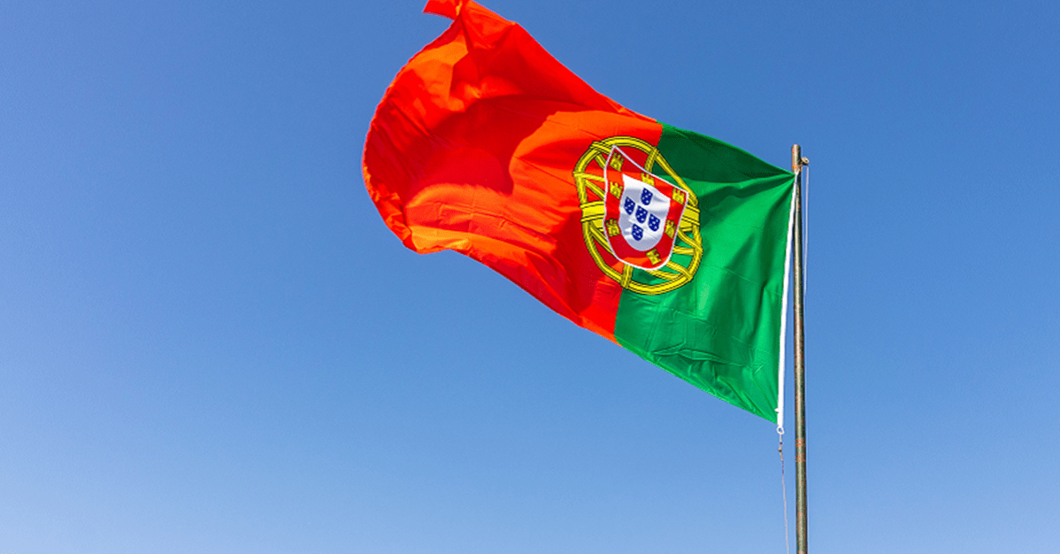 Brasileiros em Portugal: Advogado comenta pedido de ajuda a consulado   Migalhas