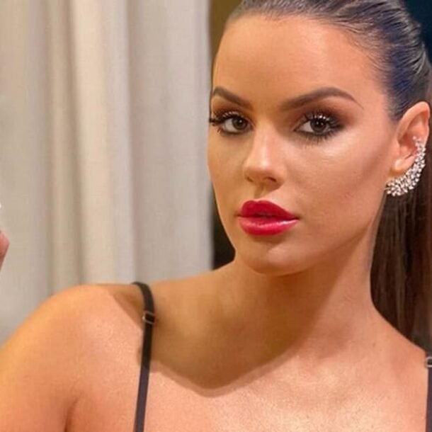 Ex panicat Carol Dias não indenizará gerente de banco   Migalhas