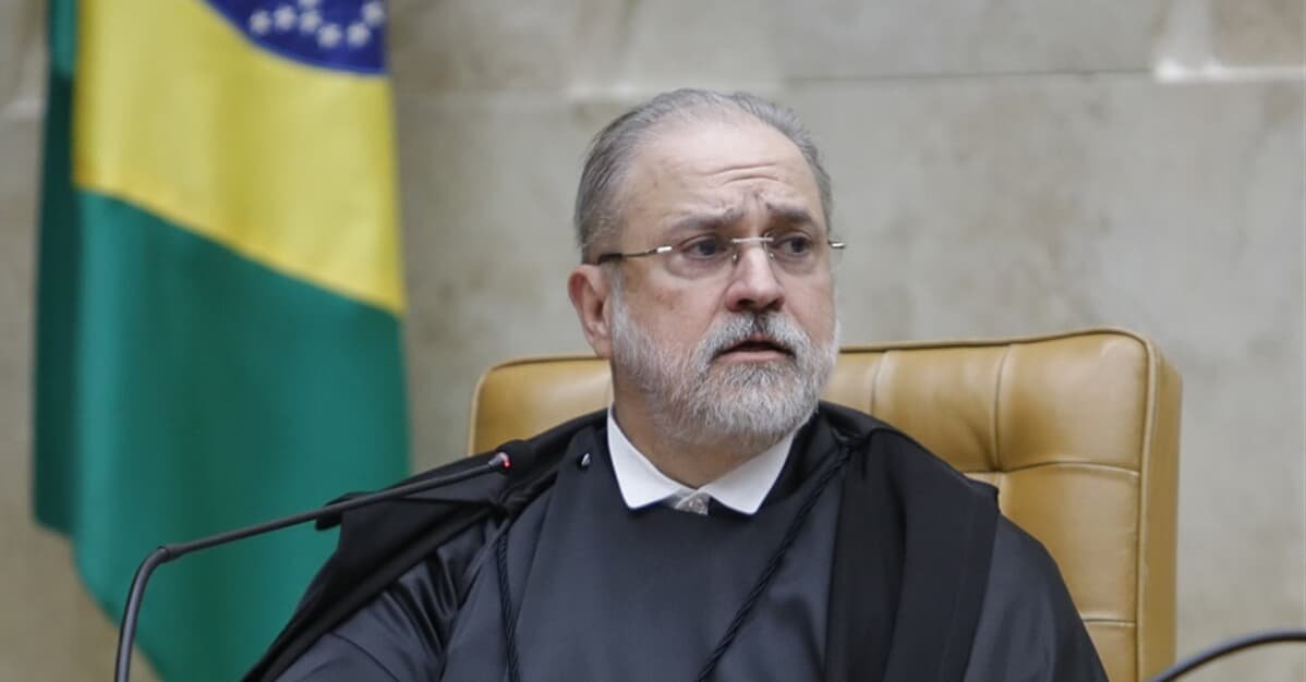 Massacre do Carandiru: PGR pede suspensão de indulto que beneficia PMs   Migalhas