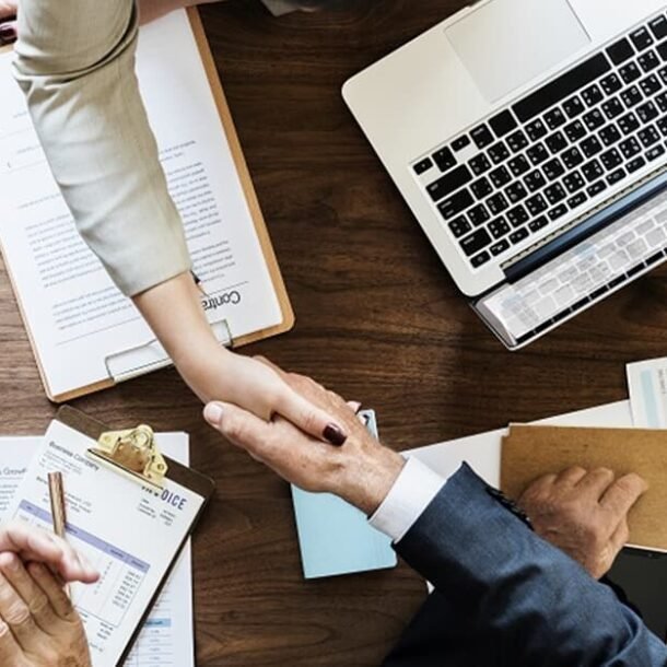 Não há vínculo empregatício entre corretor life planner e franqueadora   Migalhas