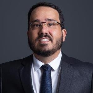 Plano de saúde tem obrigação de cirurgia robótica negada    Migalhas