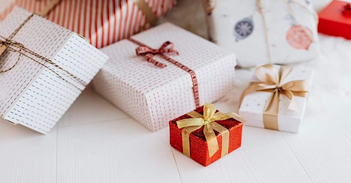 Professor orienta consumidores sobre como trocar os presentes de Natal   Migalhas