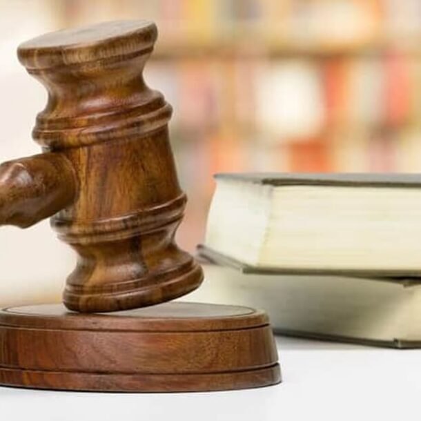 STJ mantém prisão de políticos de SC acusados de esquema criminoso   Migalhas