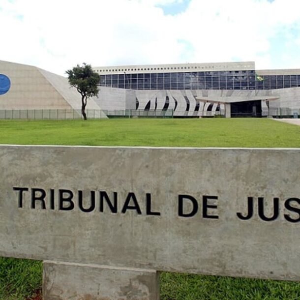 STJ: Prova obtida por policial que atendeu celular do réu é ilícita   Migalhas