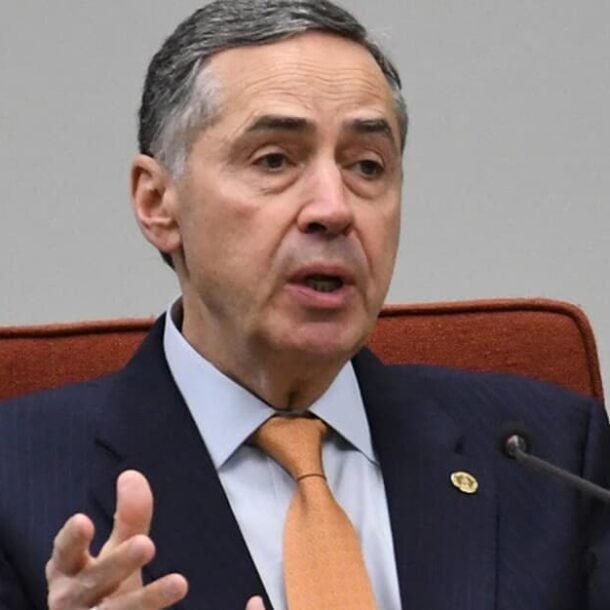 Barroso manda investigar suspeitas de genocídio de indígenas    Migalhas