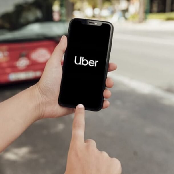 Uber é condenada por suspender motorista com antecedentes inexistentes   Migalhas