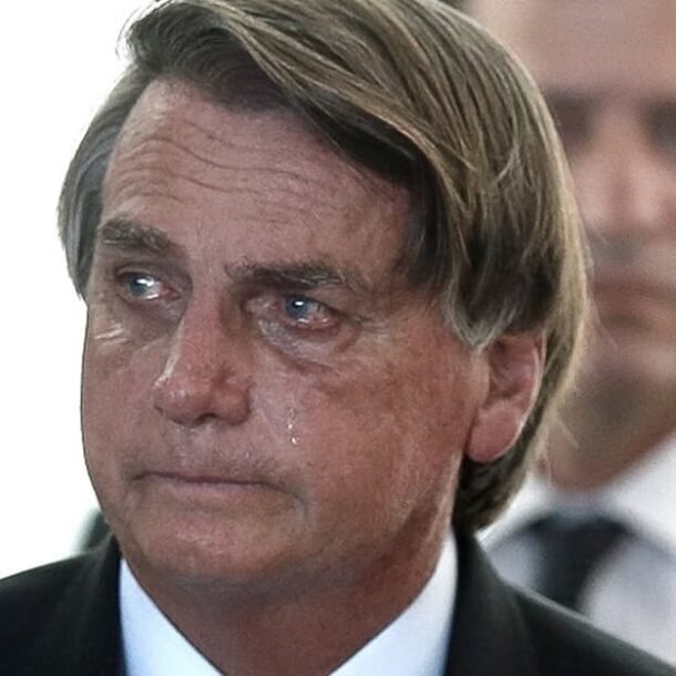 Por 5 votos a 2, TSE torna Bolsonaro inelegível   Migalhas