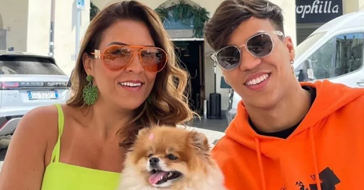 Mãe de jogador poderá viajar com cão de suporte na classe executiva   Migalhas