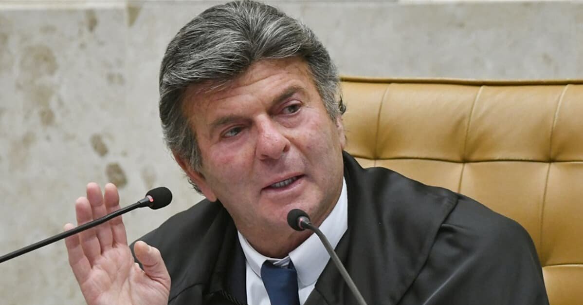 STF pausa análise de isenção de benefício a servidor com doença grave    Migalhas