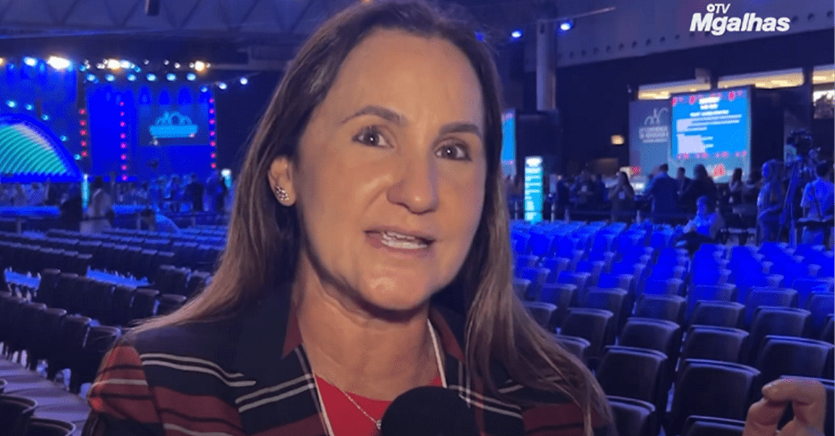 Criminalização do aborto leva à morte seletiva, diz Flávia Piovesan   Migalhas