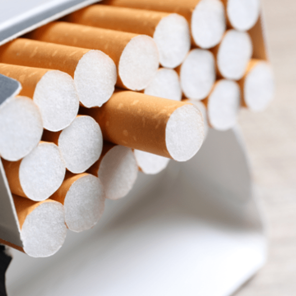 STF: Fabricante de cigarro pode ser fechada por débito tributário   Migalhas