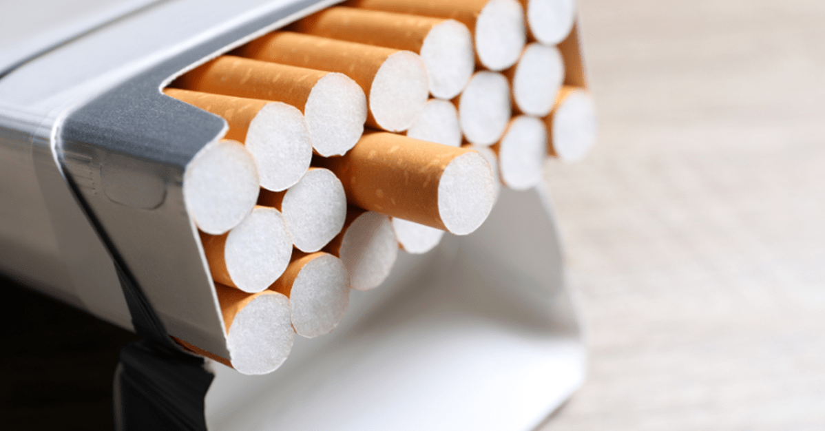 STF: Fabricante de cigarro pode ser fechada por débito tributário   Migalhas