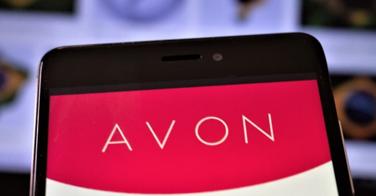 Avon indenizará por negativar mulher que não era revendedora   Migalhas