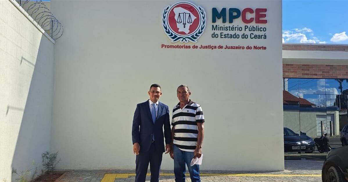 Ex sem teto atua hoje como advogado de homem que o tirou das ruas   Migalhas