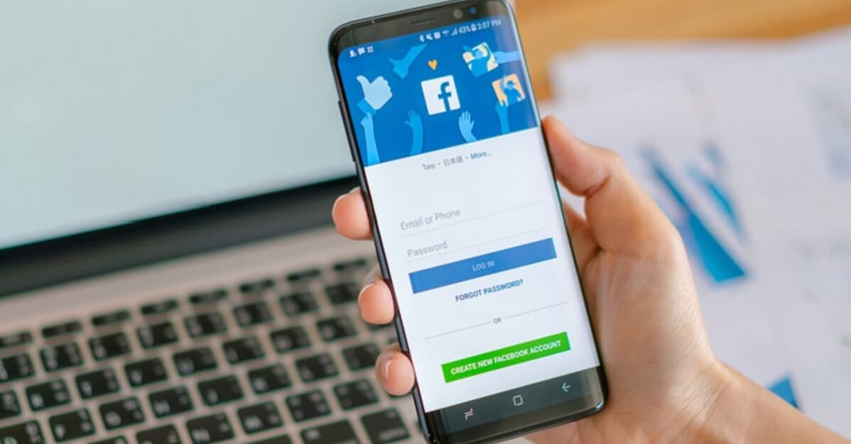 Facebook indenizará por desativar redes sociais de empresa sem motivo   Migalhas
