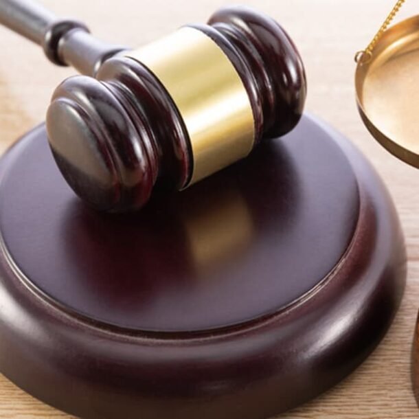 Homem pede vínculo com grupo empresarial e é condenado em R$ 813 mil   Migalhas
