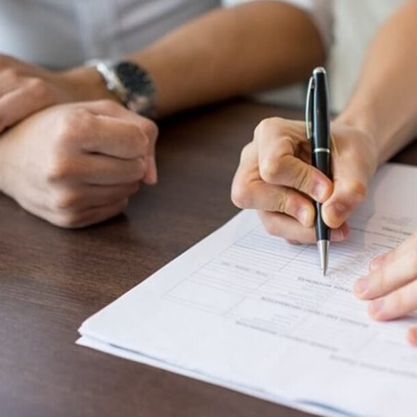 Justiça anula alteração de contrato social que incluiu menor incapaz   Migalhas