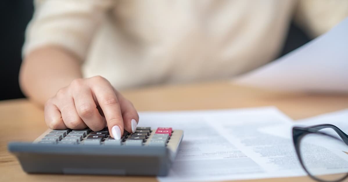 TJ/SP valida empréstimo com taxa de juros remuneratórios de 23% ao mês   Migalhas