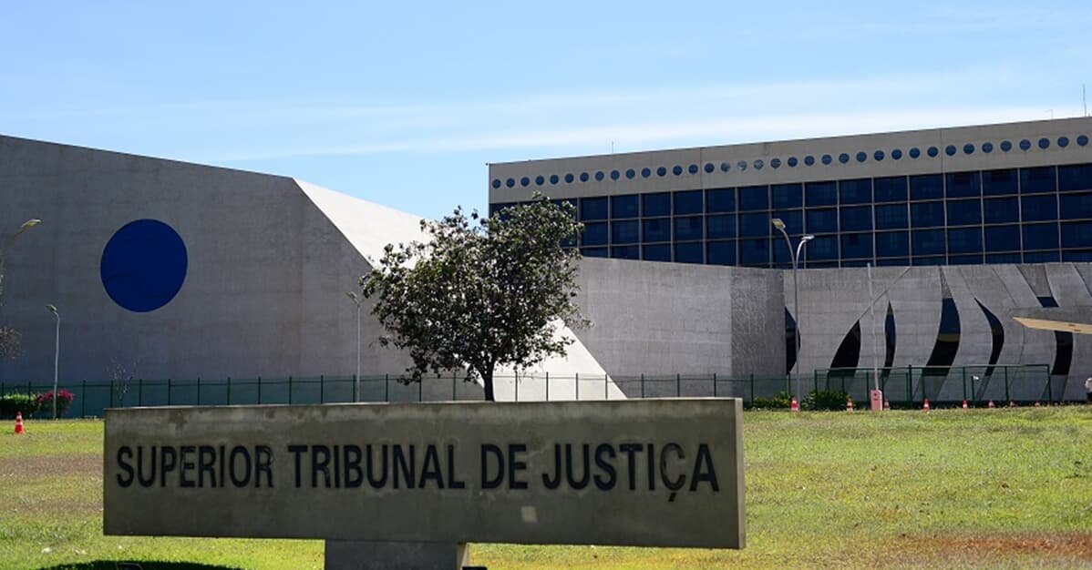 STJ: Reincidência impede insignificância no crime de descaminho   Migalhas