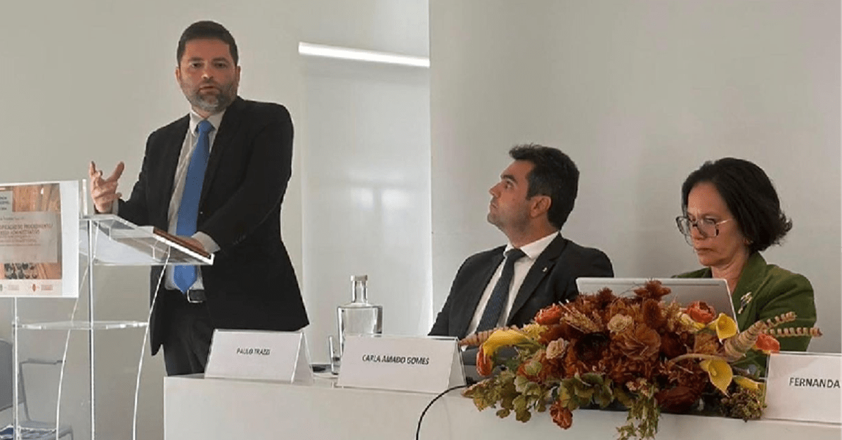 Advogado da SiqueiraCastro participa de debates jurídicos em Portugal   Migalhas