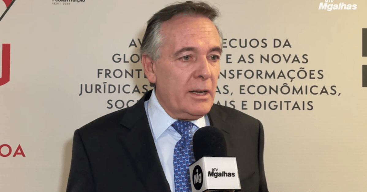 Carlos Blanco compara divisão de Poderes entre Brasil e Portugal   Migalhas