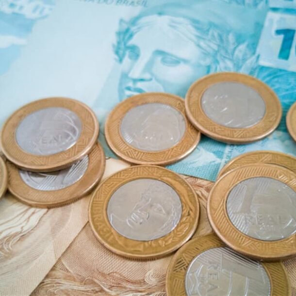Juiz fixa honorários de sucumbência de R$ 200 em ação de negativação   Migalhas