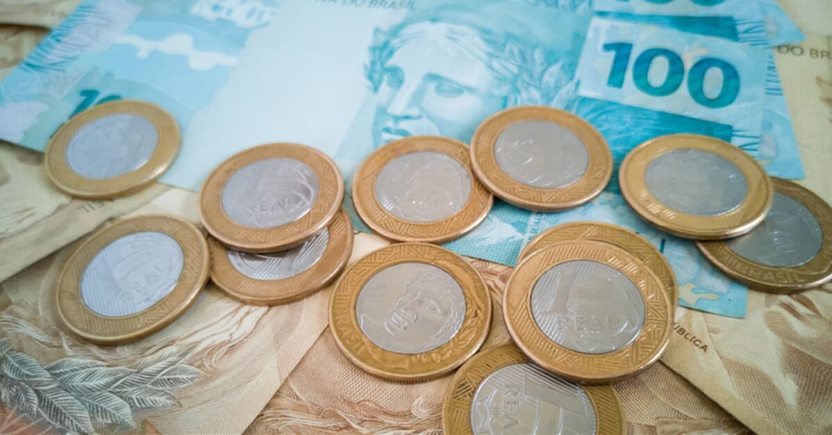 Juiz fixa honorários de sucumbência de R$ 200 em ação de negativação   Migalhas