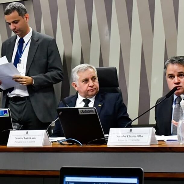 Senado: Comissão aprova PL que cria nova lei de execução fiscal    Migalhas