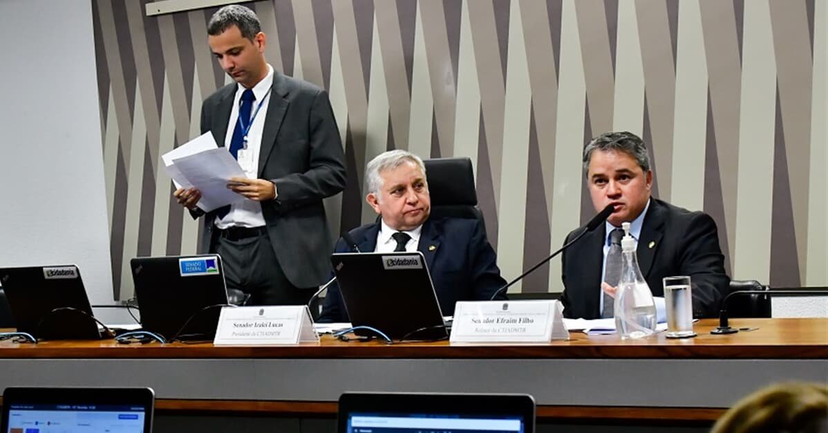 Senado: Comissão aprova PL que cria nova lei de execução fiscal    Migalhas