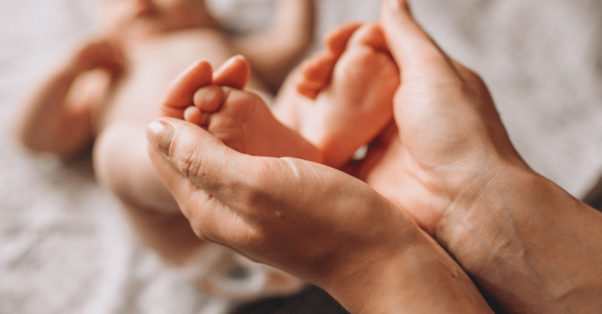 Servidor terá licença maternidade por morte de esposa após o parto   Migalhas