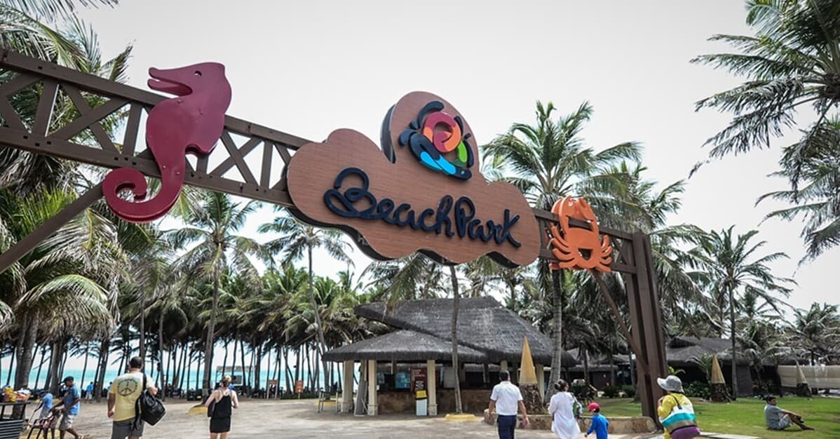 Casal terá reembolso integral de contrato de férias do Beach Park   Migalhas