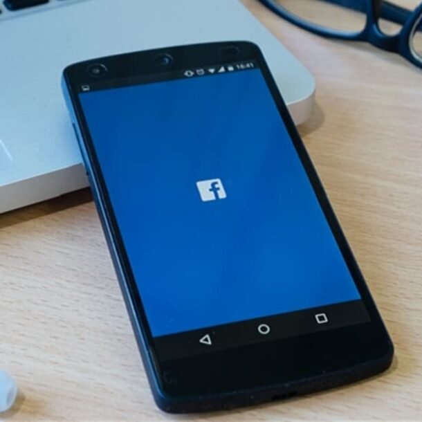 Facebook é condenado a pagar R$ 500 a cada usuário por falha técnica   Migalhas