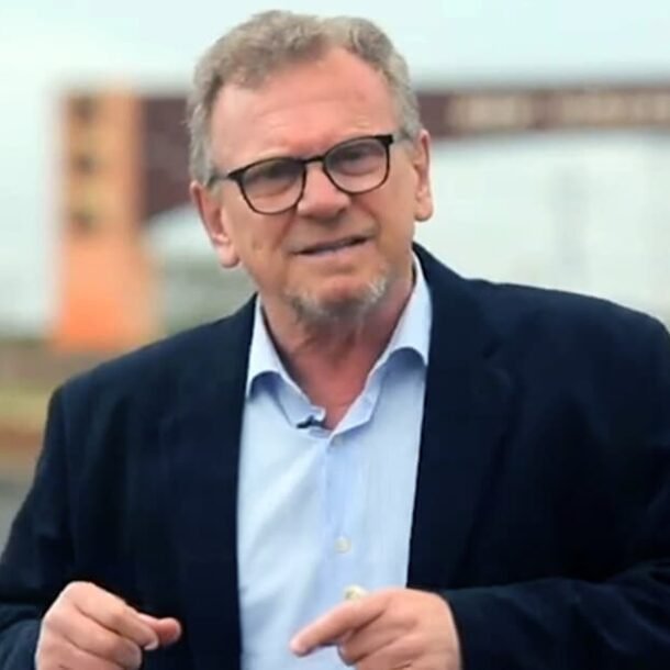 Comício de candidato à prefeitura de Bagé/RS é interrompido por tiros   Migalhas