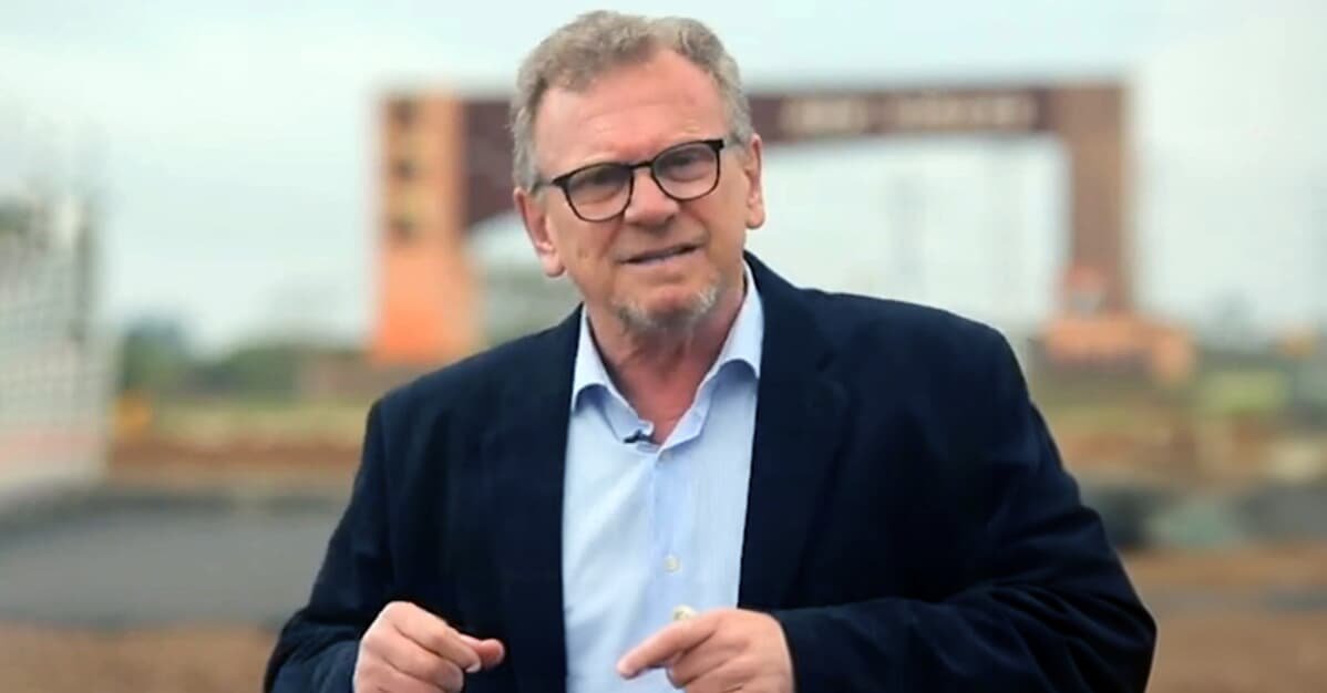 Comício de candidato à prefeitura de Bagé/RS é interrompido por tiros   Migalhas