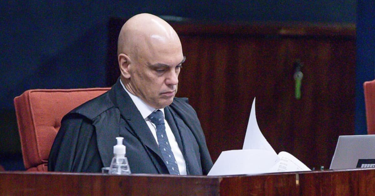 Moraes critica trabalhador que concorda com PJ e depois ajuíza ação   Migalhas