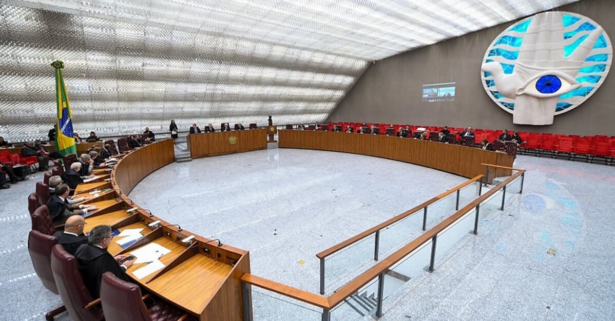 STJ aprova convocação temporária de juízes para auxílio penal   Migalhas