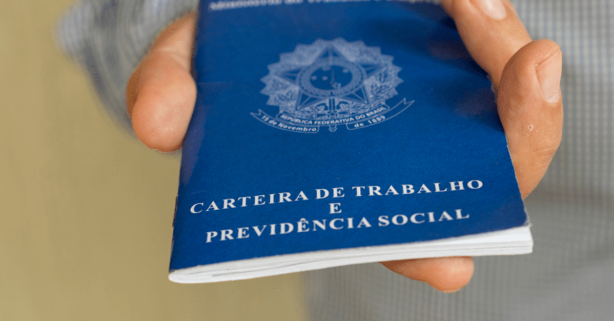 Trabalhador demitido por se recusar a fazer hora extra será indenizado   Migalhas