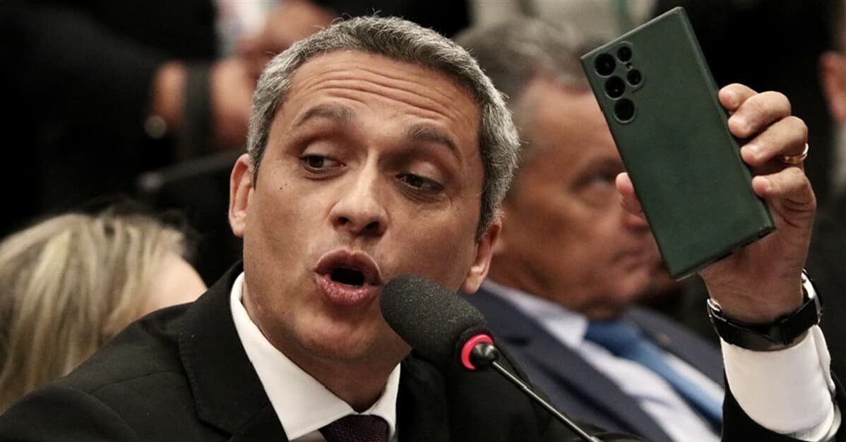 1ª turma do STF torna deputado Gustavo Gayer réu por ofensas a senador   Migalhas
