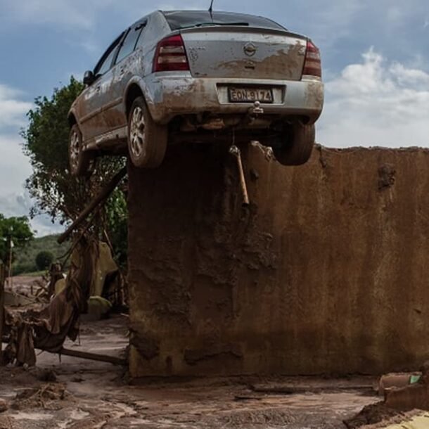 Justiça de MG absolve Samarco pelo rompimento da barragem de Mariana   Migalhas