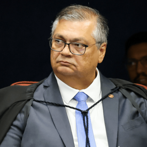 Mulher que chamou seguranças de Flávio Dino de