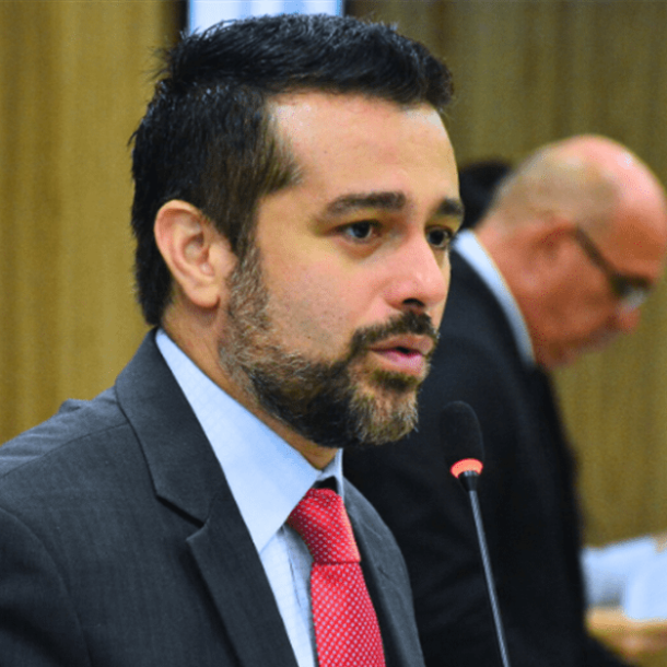 OAB Maranhão: Kaio Saraiva é reeleito presidente com 71,66% votos   Migalhas