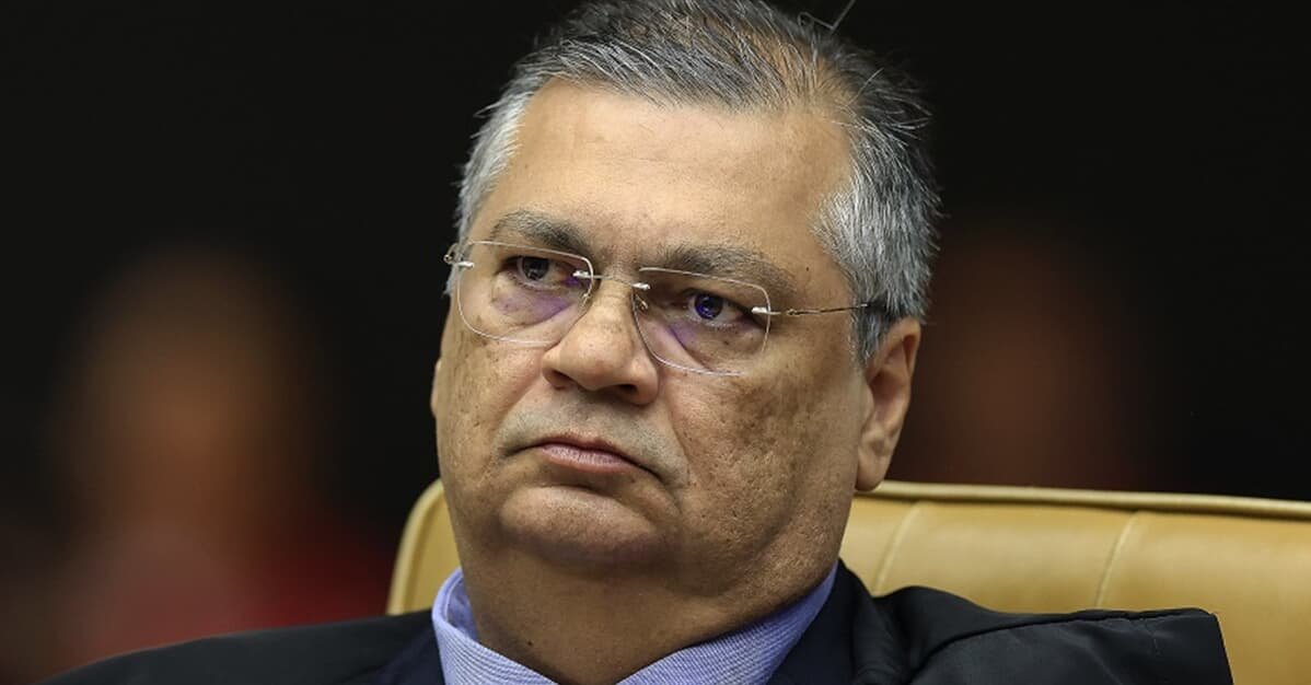 Plataformas devem remover fake news de apresentador contra Flávio Dino   Migalhas