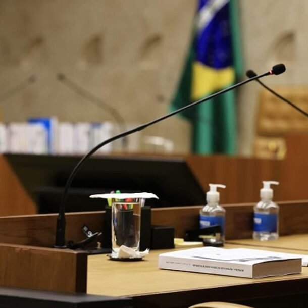 STF: Pauta do mês tem ADPF das favelas, revista íntima e marco civil   Migalhas