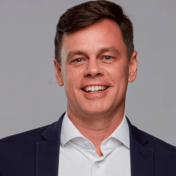 Vagner Paes é reeleito presidente da OAB/AL   Migalhas