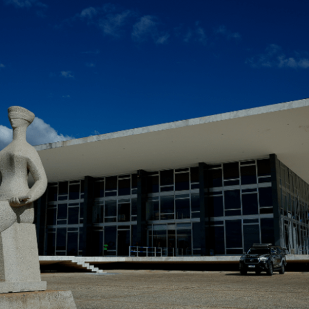 STF: Trânsito em julgado contra Fazenda não impede atualizar correção   Migalhas